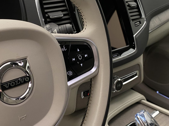 Volvo XC90 B5 AWD INSCRIPTION CZ AUT 7m