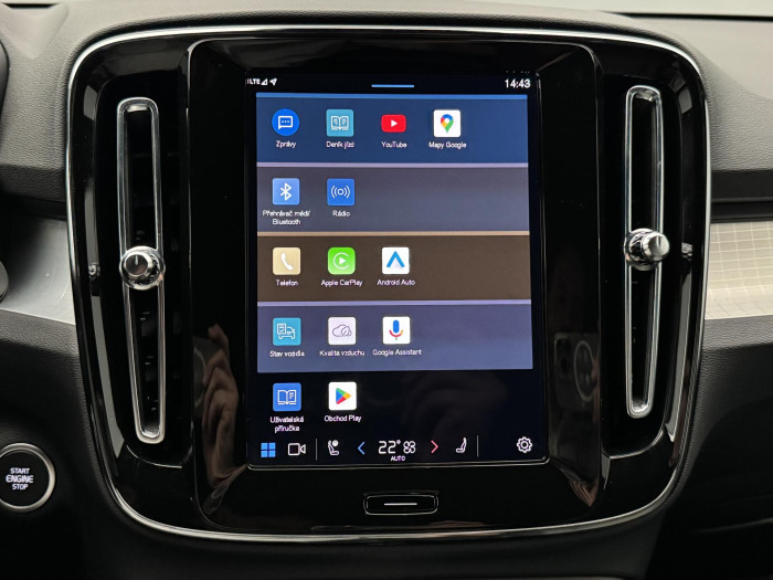 Volvo XC40 B3 DARK PLUS CZ 1.maj