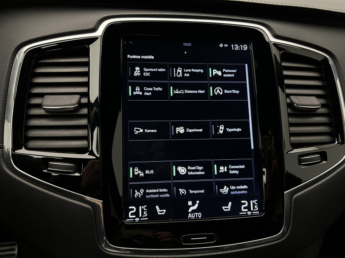 Volvo XC90 D5 AWD R-DESIGN POLESTAR 7MÍST 2.0 d