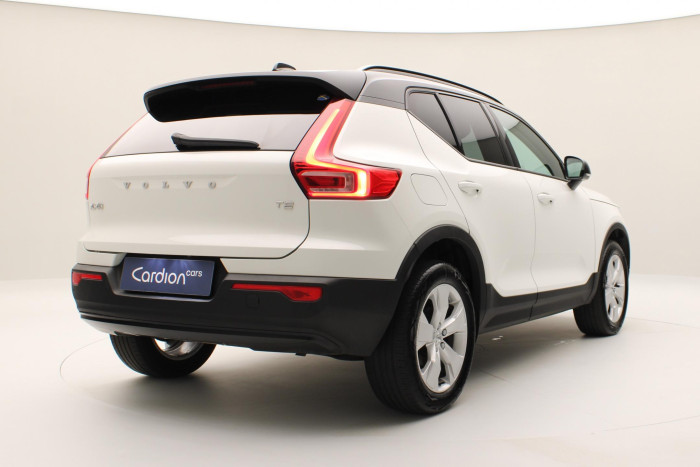 Volvo XC40 T2 MOMENTUM AUT 1.5 Momentum