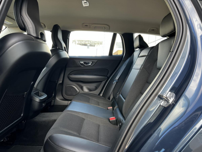 Volvo V60 B4 MOMENTUM Aut 1.maj. 2.0 Momentum