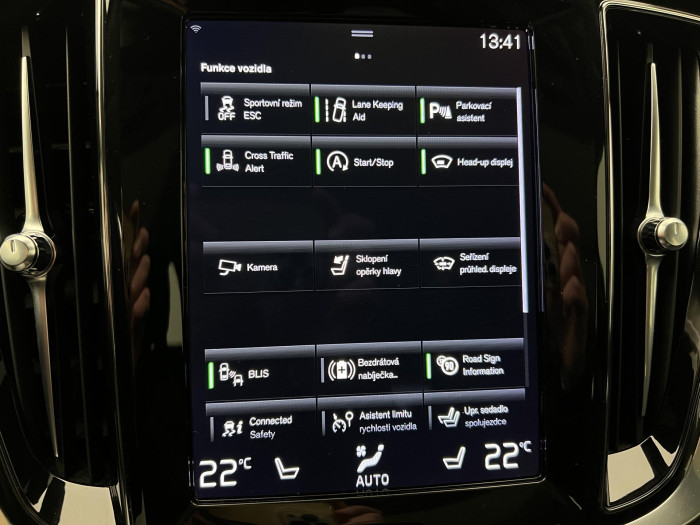 Volvo V60 CC B4 PRO AUT 1.maj. 2.0 CC CC