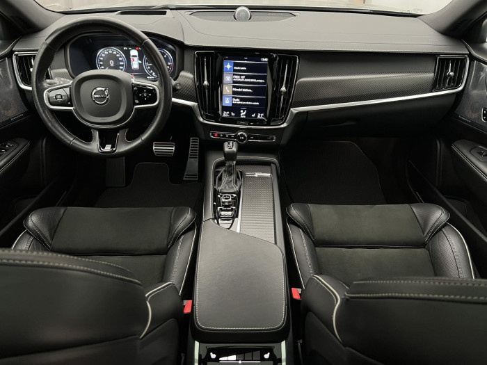 Volvo V90 D5 AWD R-DESIGN AUT CZ 2.0 d