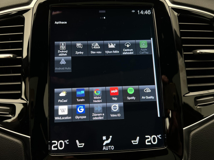 Volvo XC90 B5 AWD R-DESIGN 7MÍSTNÁ AUT