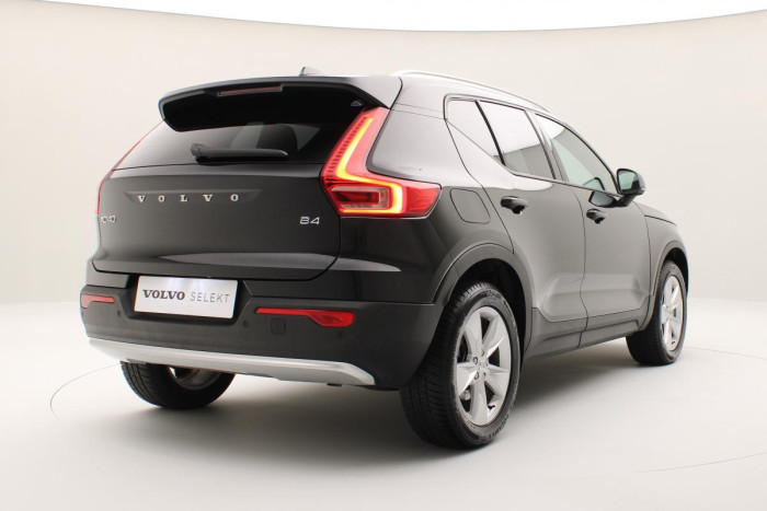 Volvo XC40 B4 CORE AUT CZ 1.maj.
