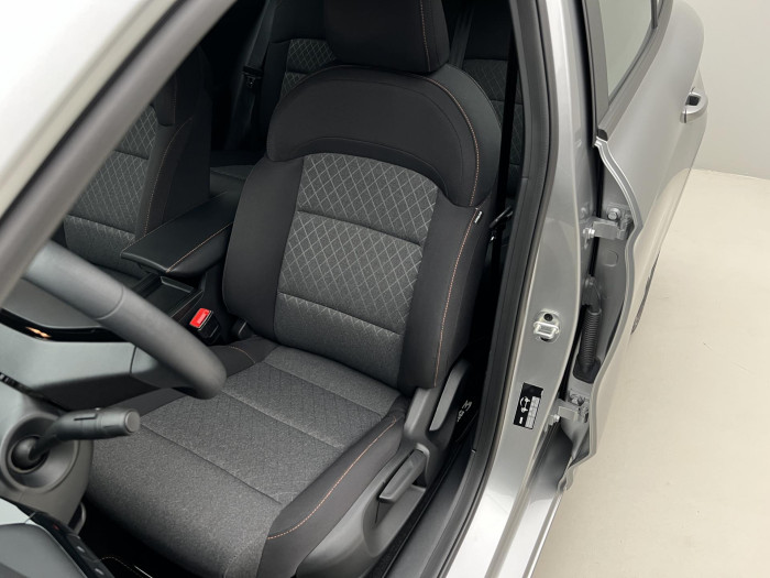 MG MG3 1.5 EMOTION Hybrid+ AUT CZ