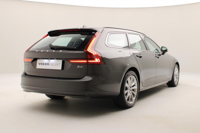 Volvo V90 B4 AWD MOMENTUM AUT 1.maj 2.0 Momentum