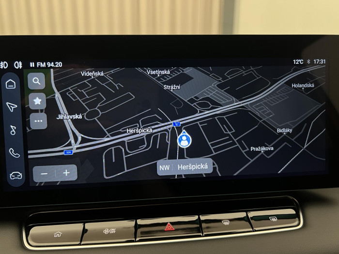 MG HS 1.5 TGI EMOTION 7DCT AUT CZ