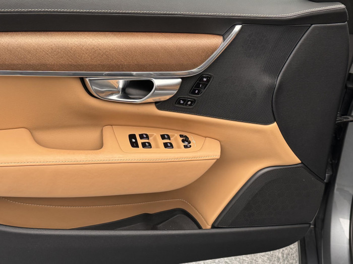 Volvo S90 D5 AWD INSCRIPTION REZERVACE 2.0 d