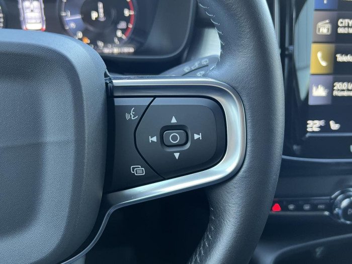 Volvo XC40 D3 AWD MOMENTUM Aut 1.maj. 2.0 d Momentum