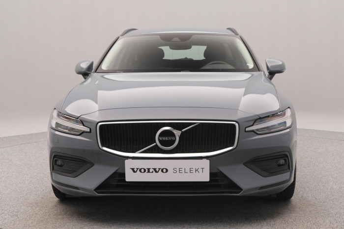 Volvo V60 B4 MOMENTUM PRO AUT CZ 1.maj. 2.0 Momentum
