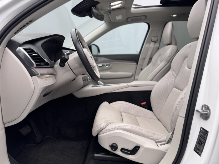 Volvo XC90 B6 AWD PLUS DARK CZ 1.maj