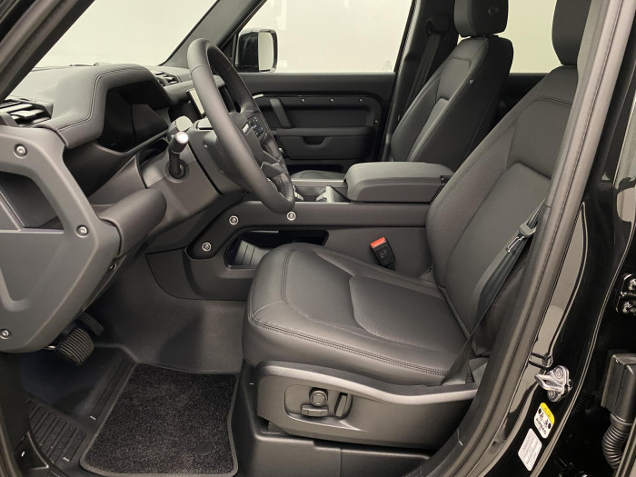 Land Rover Defender 110 X-DYNAMIC SE D250 3.0 d Dynamic SE