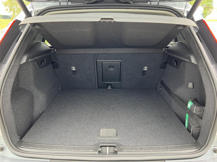 Volvo XC40 T5 AWD MOMENTUM Aut 2.0 Momentum