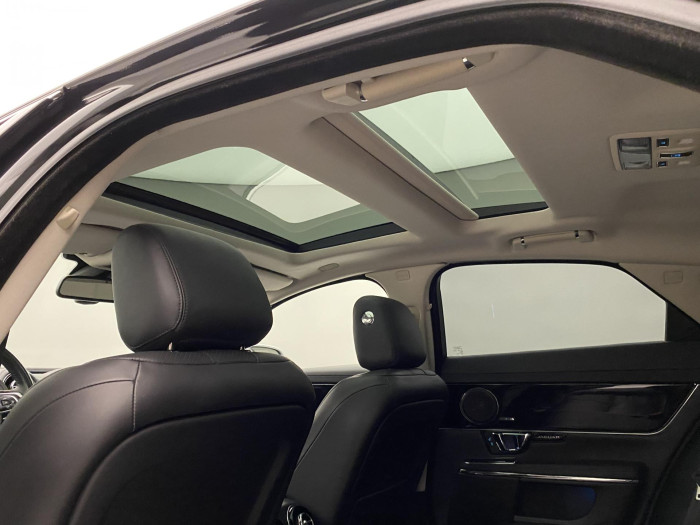 Jaguar XJ 3.0 V6D AUT 3.0 d