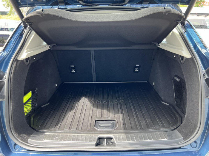 Lynk & Co 01 HEV Aut 1.maj.