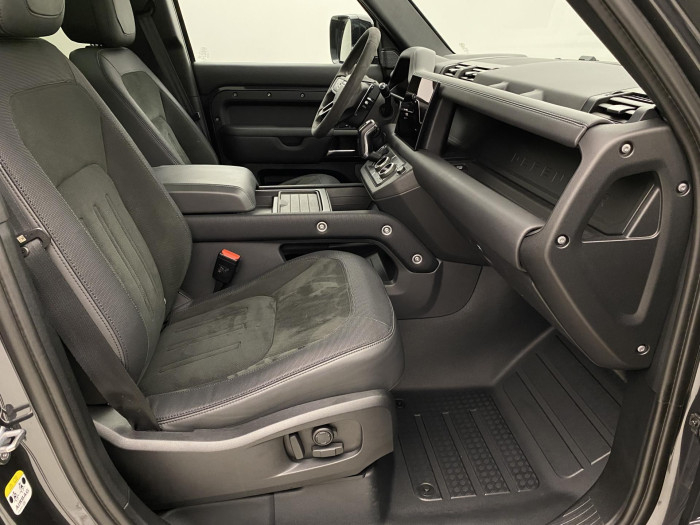 Land Rover Defender 110 P525 V8 CARPATHIAN EDITION 5.0 V8 Edition