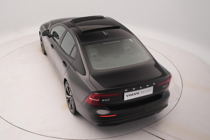 Volvo S60 B5 AWD ULTIMATE DARK AUT