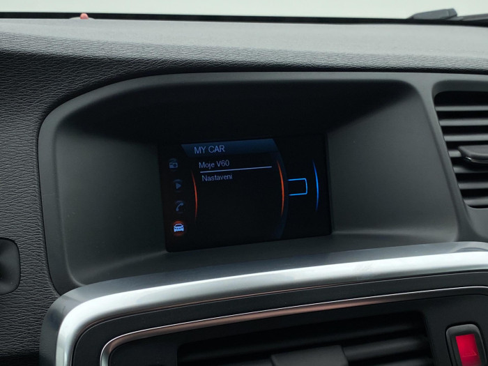 Volvo V60 D5 VOLVO OCEAN RACE AUT CZ 2.4 d