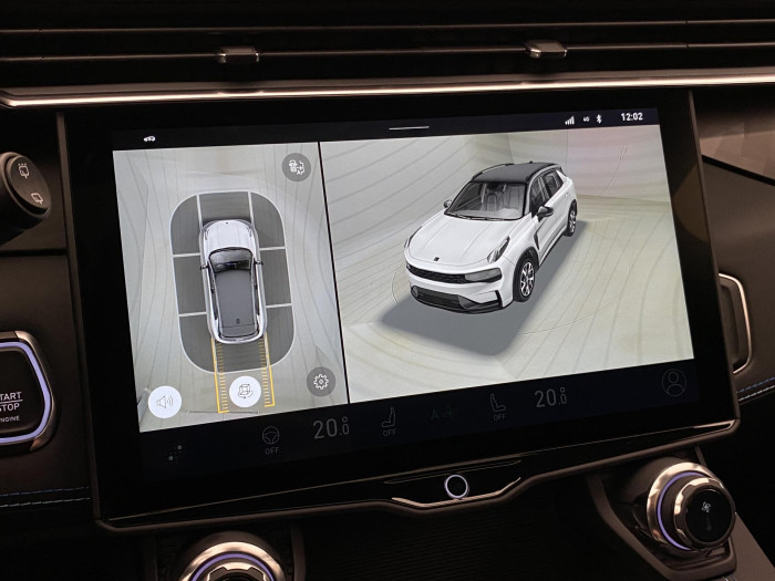 Lynk & Co 01 PHEV DCT AUT 1.maj