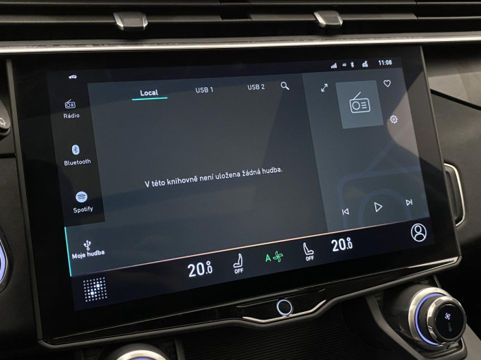 Lynk & Co 01 PHEV DCT AUT 1.maj. REZERVACE