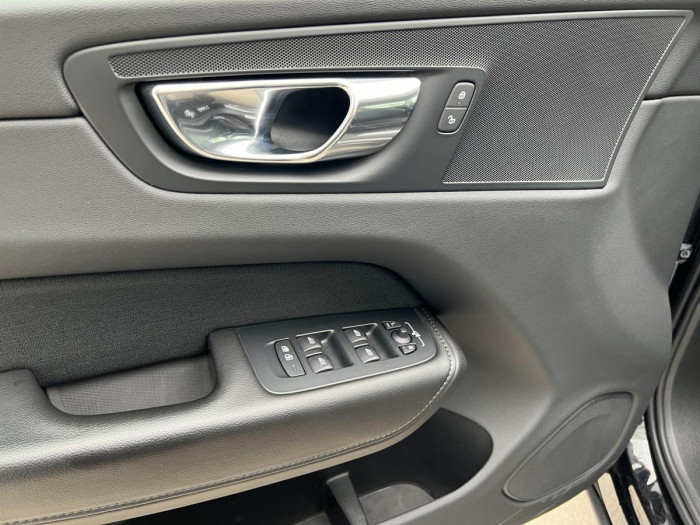 Volvo XC60 D3 MOMENTUM 1.maj. 2.0 d Momentum