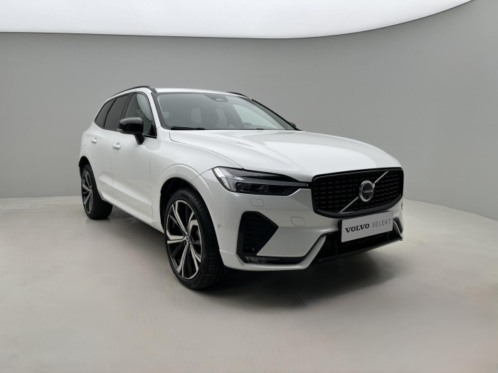 Volvo XC60 B5 AWD ULTIMATE DARK AUT