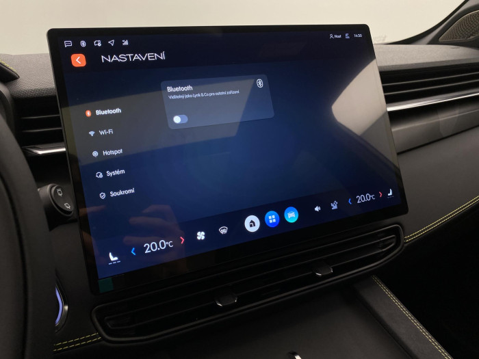 Lynk & Co 01 01 MORE PHEV