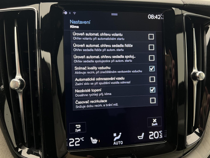 Volvo XC60 B5 AWD INSCRIPTION AUT CZ