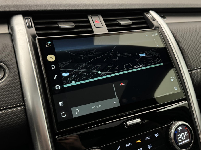 Land Rover Discovery D250 R-DYNAMIC SE REZERVACE 3.0 d Dynamic SE