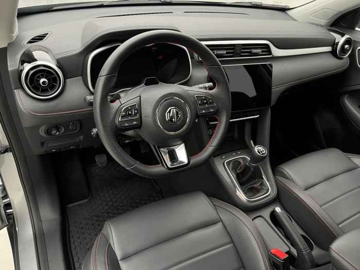 MG ZS EMOTION PLUS 1.5DVVT CZ 1.maj.