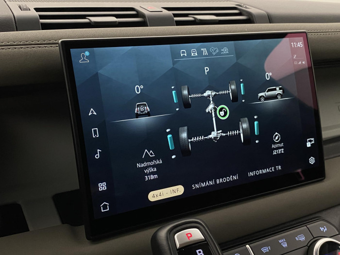 Land Rover Defender 110 D250 SE AWD AUT REZERVACE 3.0 d SE