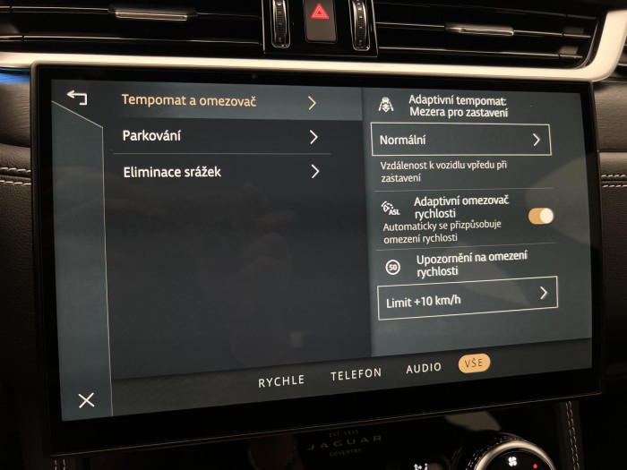 Jaguar F-Pace 250 AWD HSE AUT 1.maj.