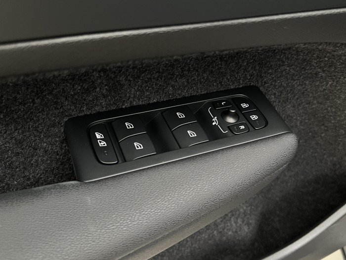 Volvo XC40 RECHARGE PLUS SINGLE MOTOR