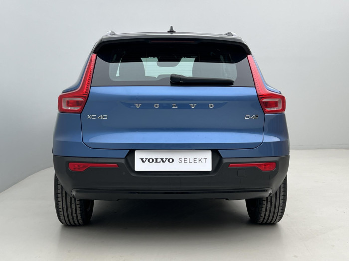 Volvo XC40 D4 AWD R-DESIGN AUT CZ 2.0 d