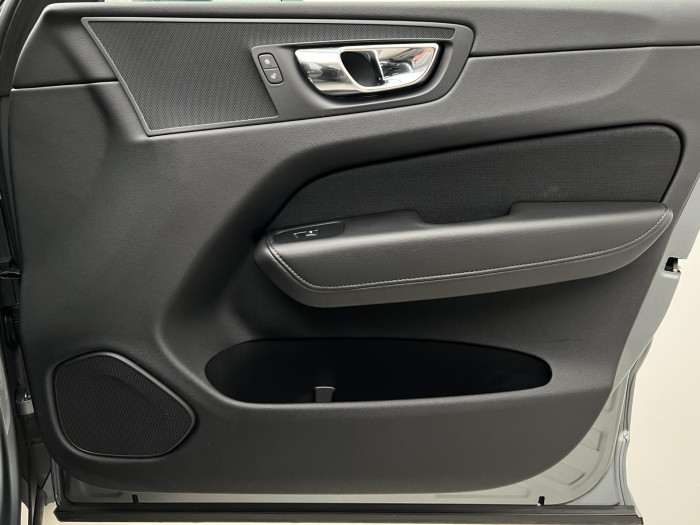 Volvo XC60 D3 MOMENTUM 1.maj. 2.0 d Momentum
