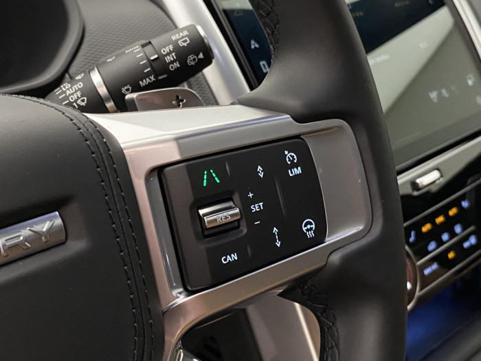 Land Rover Discovery D300 AWD DYNAMIC HSE REZERVACE 3.0 d Dynamic