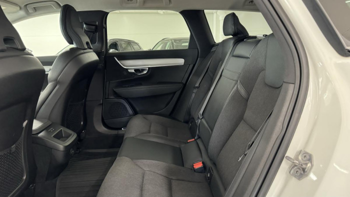 Volvo V90 CROSS COUNTRY D4 REZERVACE 2.0 d
