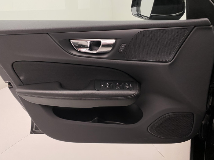 Volvo V60 D3 MOMENTUM NAVIGACE 2.0 d Momentum