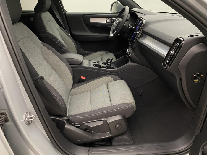 Volvo XC40 B4 CORE AUT 1.maj