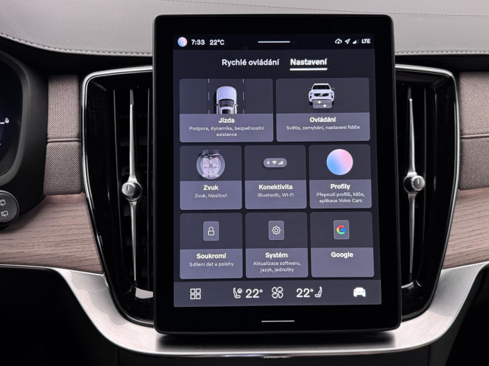 Volvo XC90 T8 AWD RECHARGE BRIGHT PLUS CZ