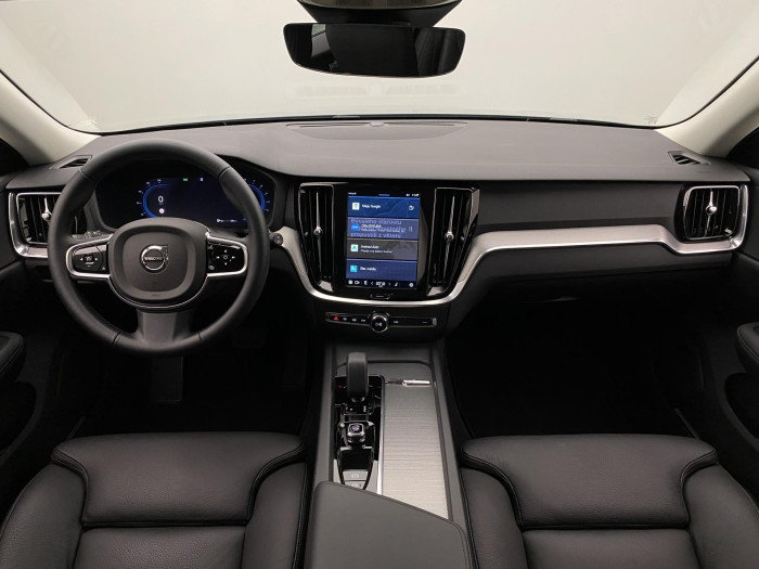 Volvo V60 B4 R-DESIGN AUT CZ