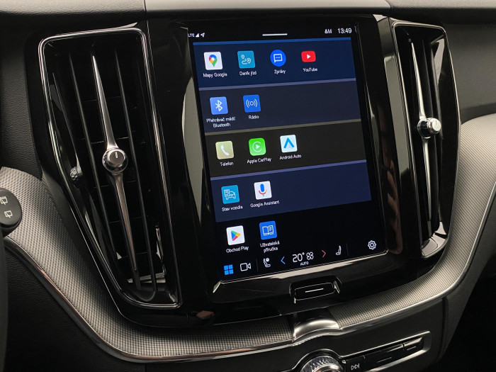 Volvo XC60 B4 AWD DARK PLUS AUT