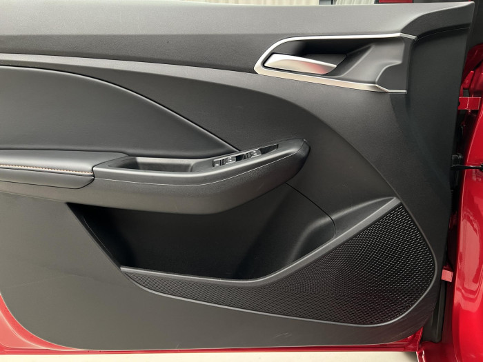 MG MG3 EXCLUSIVE HYBRID+ AUT CZ 1.maj 1.5 Exclusive