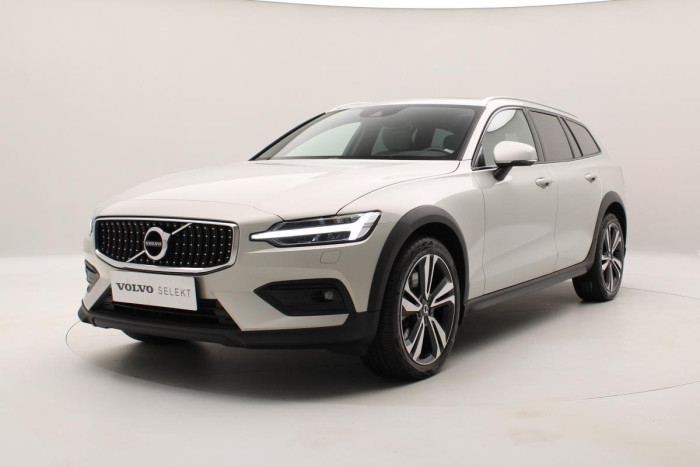 Volvo V60 CC B5 AWD ADVANCED REZERVACE 2.0 CC CC