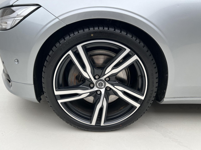 Volvo V90 D5 AWD R-DESIGN AUT CZ 2.0 d