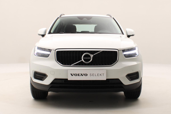 Volvo XC40 T2 MOMENTUM AUT REZERVACE 1.5 Momentum