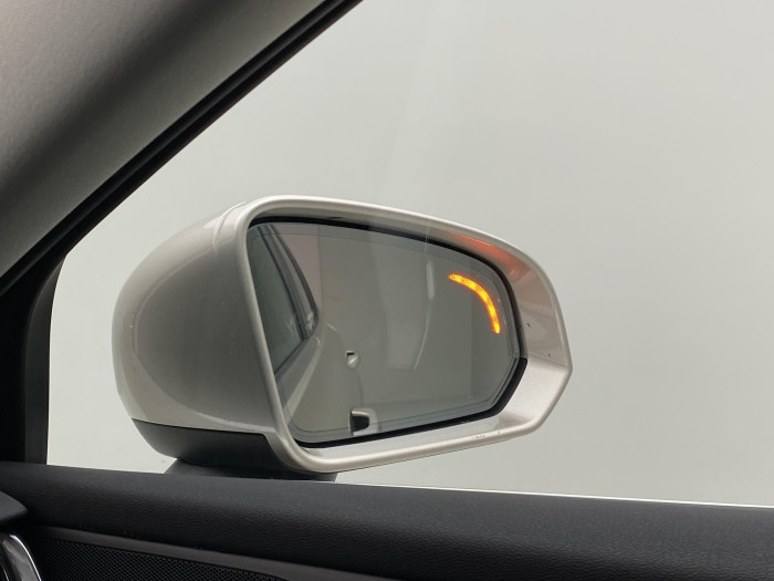 Volvo V60 T6 AWD RECHARGE CORE AUT CZ