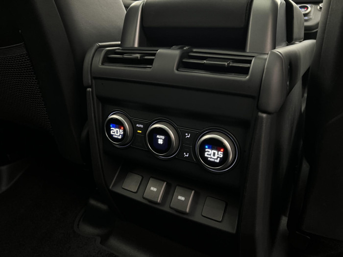 Land Rover Defender 110 P525 V8 CARPATHIAN EDITION 5.0 V8 Edition