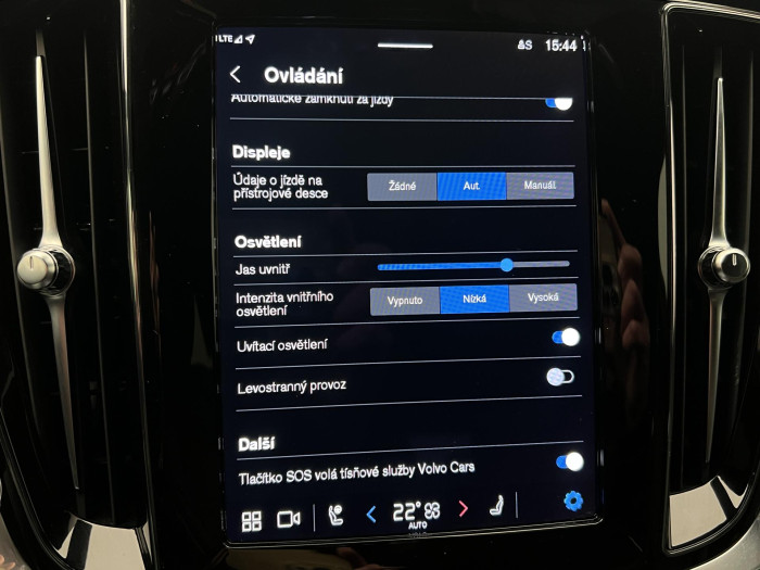 Volvo V60 CC B4 AWD PLUS AUT 1.maj.